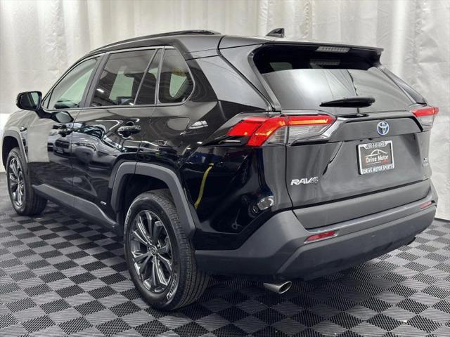 2023 Toyota RAV4 Hybrid XLE Premium