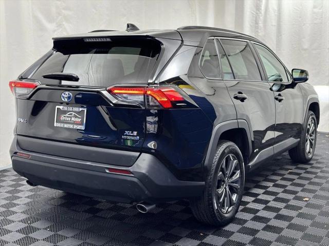 2023 Toyota RAV4 Hybrid XLE Premium