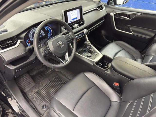 2023 Toyota RAV4 Hybrid XLE Premium