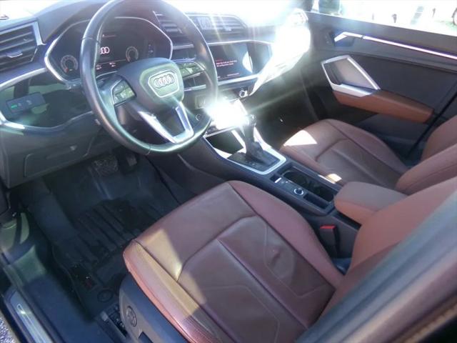 2022 Audi Q3 Premium Plus 45 TFSI S line quattro Tiptronic