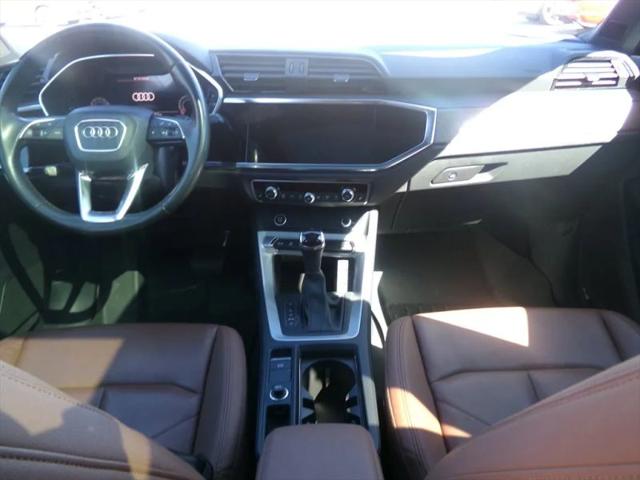 2022 Audi Q3 Premium Plus 45 TFSI S line quattro Tiptronic