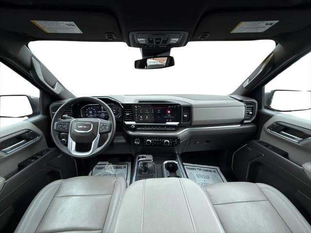 2023 GMC Sierra 1500 4WD Crew Cab Short Box SLT