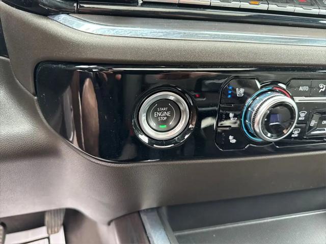 2023 GMC Sierra 1500 4WD Crew Cab Short Box SLT