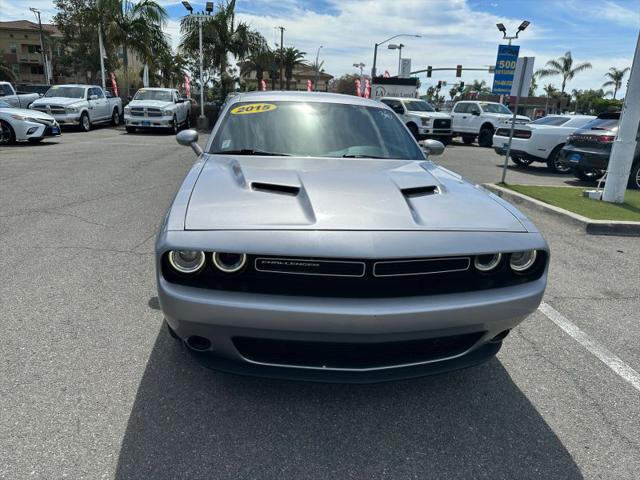 2015 Dodge Challenger SXT