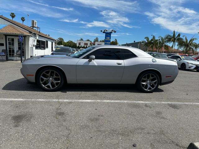 2015 Dodge Challenger SXT