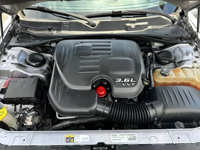 2015 Dodge Challenger SXT