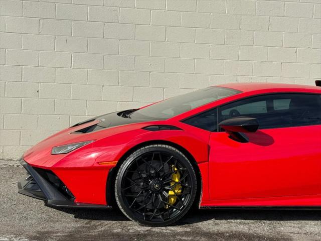 2022 Lamborghini Huracan Coupe