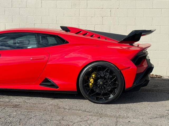 2022 Lamborghini Huracan Coupe