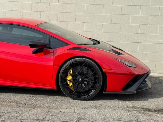 2022 Lamborghini Huracan Coupe
