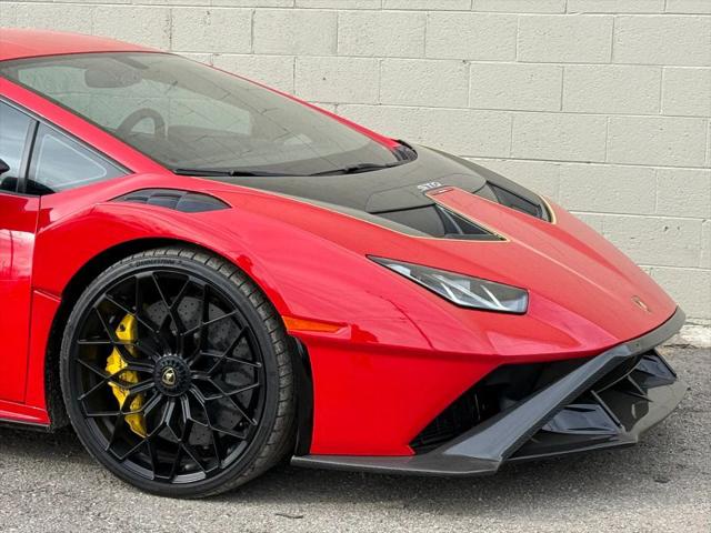 2022 Lamborghini Huracan Coupe