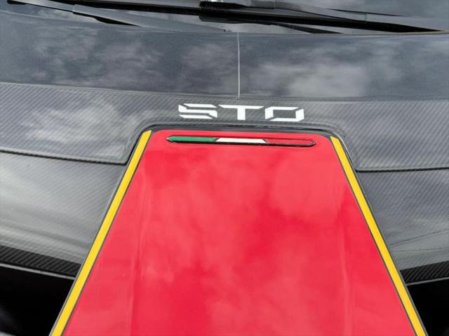 2022 Lamborghini Huracan Coupe