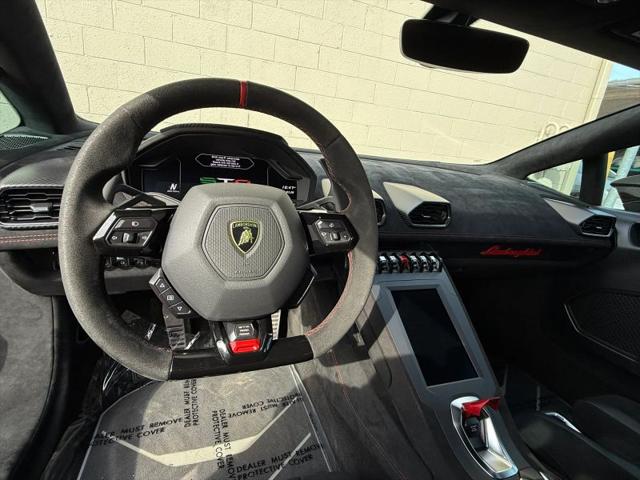 2022 Lamborghini Huracan Coupe