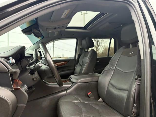 2015 Cadillac Escalade Luxury