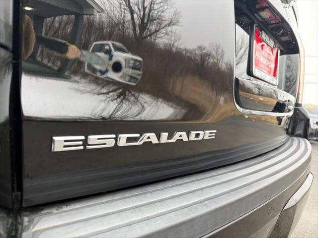 2015 Cadillac Escalade Luxury