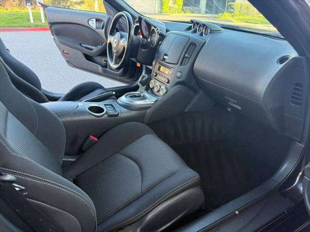 2016 Nissan 370Z Base