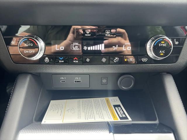 2026 Nissan Rogue Plug-In Hybrid Platinum