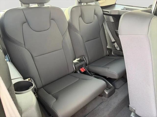 2026 Volvo XC90 Plug-In Hybrid Plus, T8 AWD, Electric/Gasoline, Bright, 7 Seats