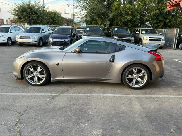 2010 Nissan 370Z Base