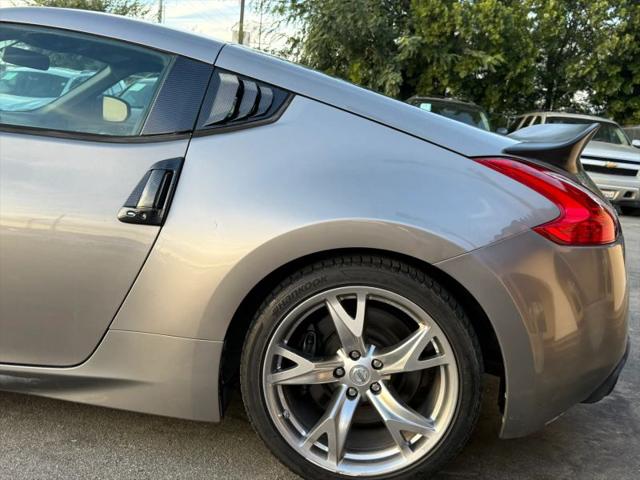 2010 Nissan 370Z Base