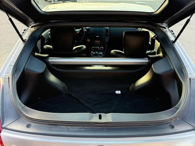2010 Nissan 370Z Base