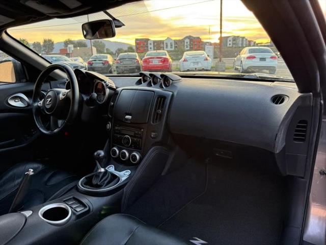 2010 Nissan 370Z Base