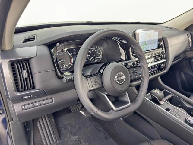 2025 Nissan Pathfinder SL 4WD