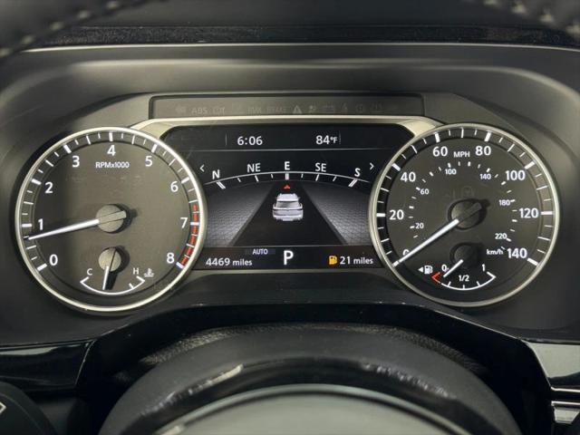 2025 Nissan Pathfinder SL 4WD