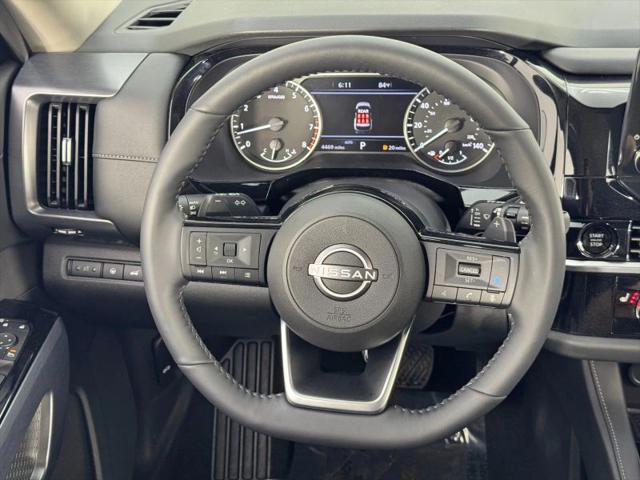 2025 Nissan Pathfinder SL 4WD