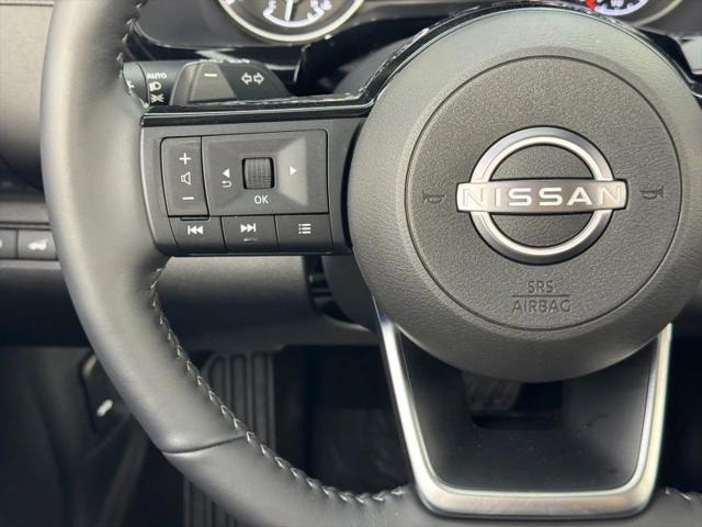 2025 Nissan Pathfinder SL 4WD