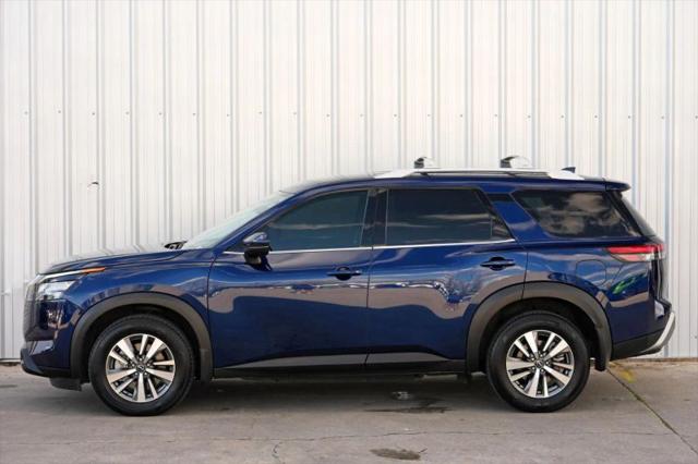 2025 Nissan Pathfinder SL 4WD