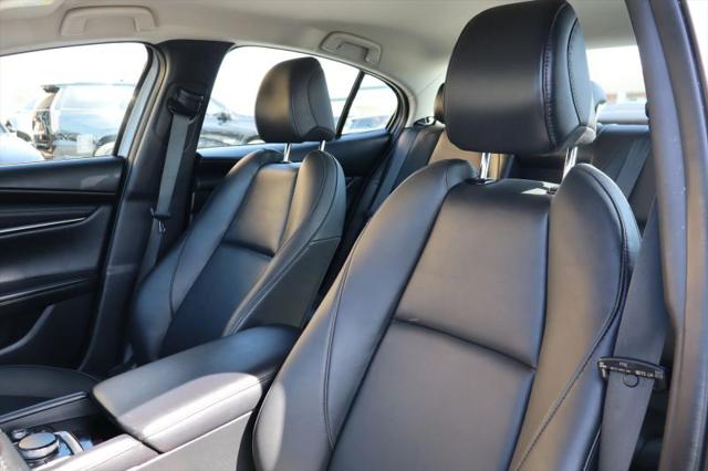 2025 Mazda Mazda3 2.5 S Select Sport