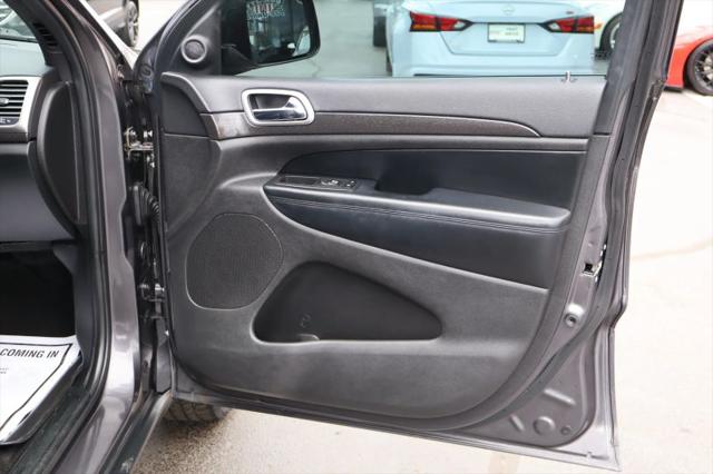 2018 Jeep Grand Cherokee Laredo E 4x2