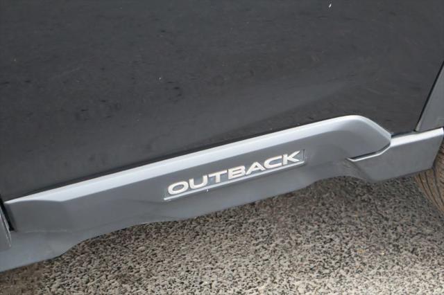 2022 Subaru Outback Touring XT