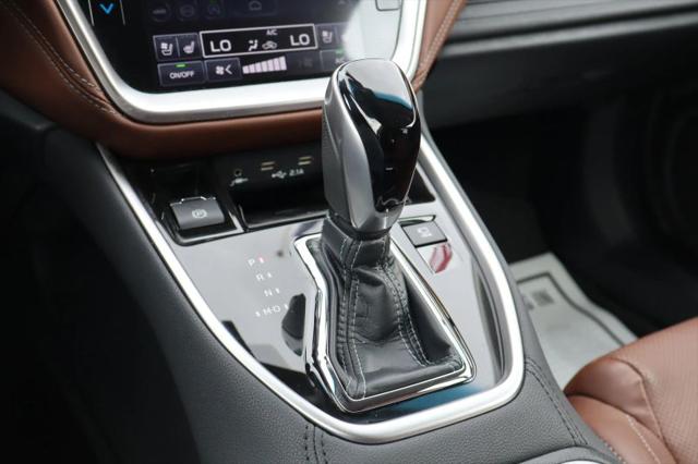 2022 Subaru Outback Touring XT