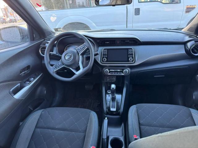 2020 Nissan Kicks SV Xtronic CVT