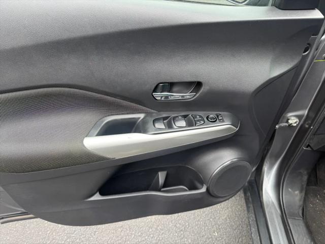 2020 Nissan Kicks SV Xtronic CVT