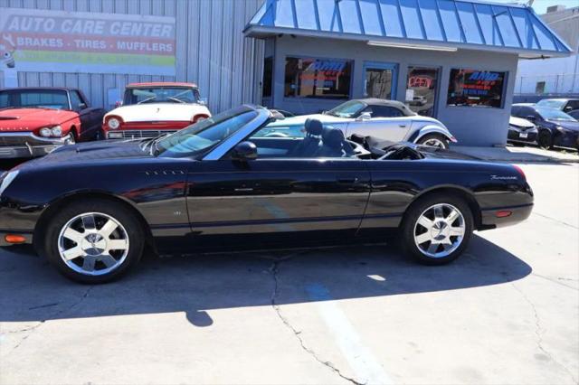 2003 Ford Thunderbird Base