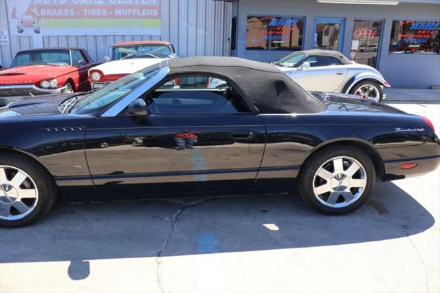 2003 Ford Thunderbird Base