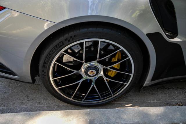 2018 Porsche 911 Turbo S