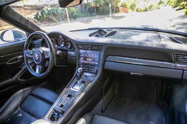 2018 Porsche 911 Turbo S