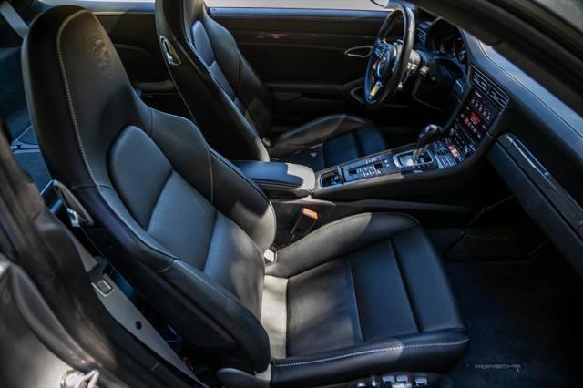 2018 Porsche 911 Turbo S
