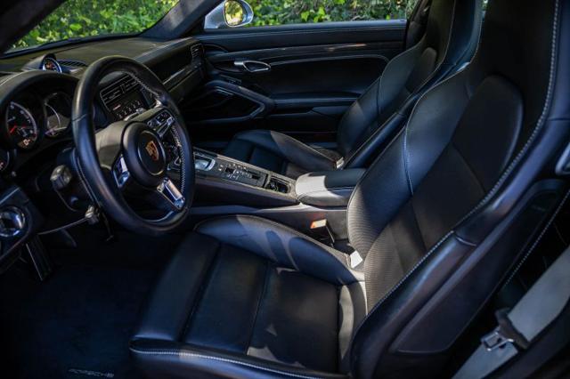 2018 Porsche 911 Turbo S