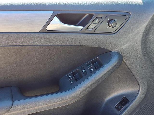 2016 Volkswagen Jetta 1.8T Sport