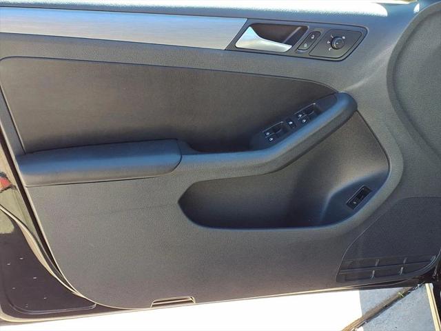 2016 Volkswagen Jetta 1.8T Sport