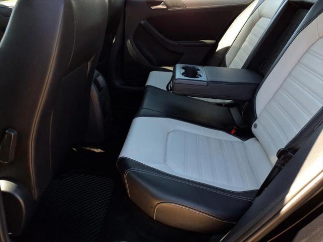 2016 Volkswagen Jetta 1.8T Sport