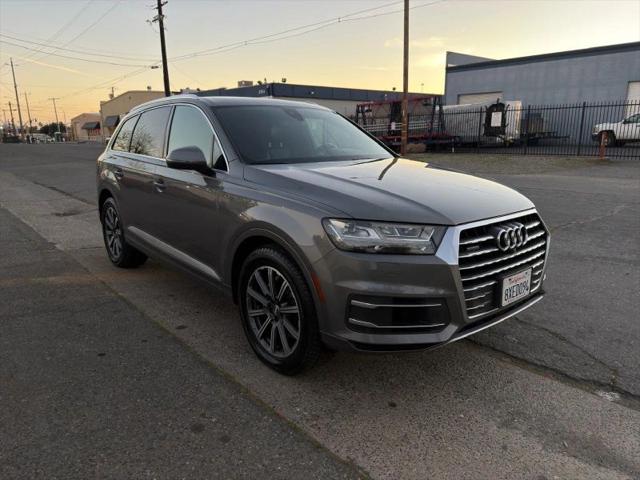 2017 Audi Q7 3.0T Premium