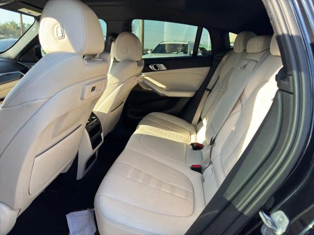 2022 BMW X6 xDrive40i