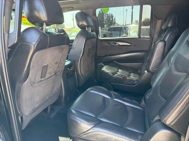 2020 Cadillac Escalade ESV 2WD Platinum