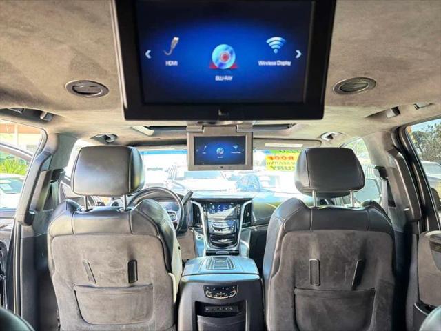 2020 Cadillac Escalade ESV 2WD Platinum