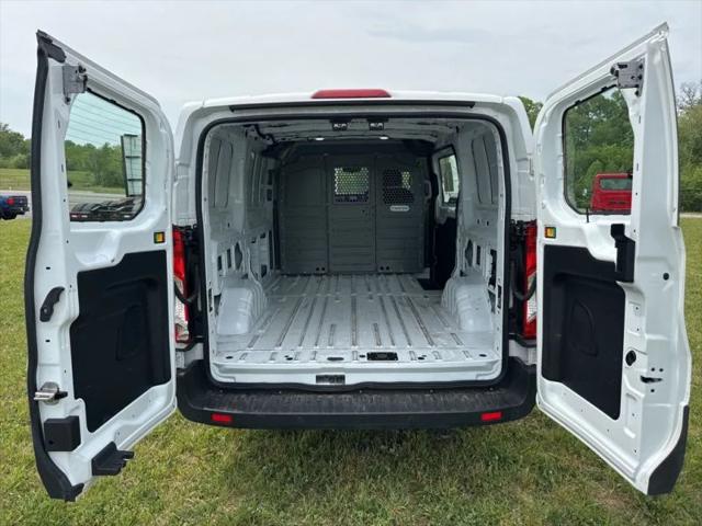 2023 Ford Transit Cargo Van w/RWB